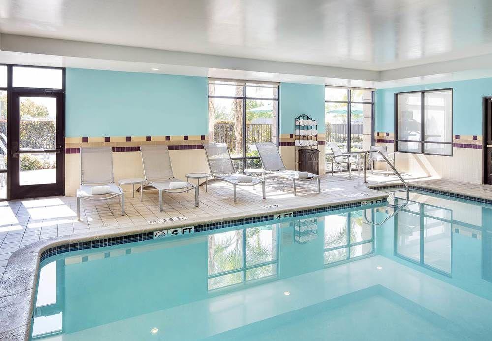 Springhill Suites Bakersfield Bagian luar foto