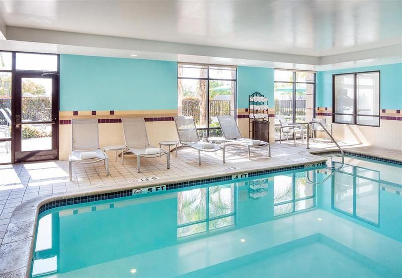 Springhill Suites Bakersfield Bagian luar foto